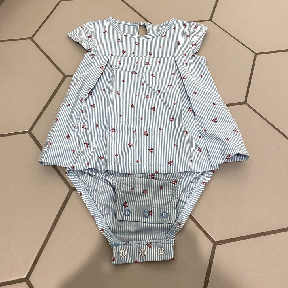 Carter’s 18M Baby Girls Bodysuit